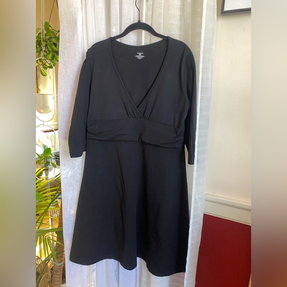 Patagonia Organic Cotton Black Dress V Neck 3/4 Sleeve Size Large - Picture 2 of 13